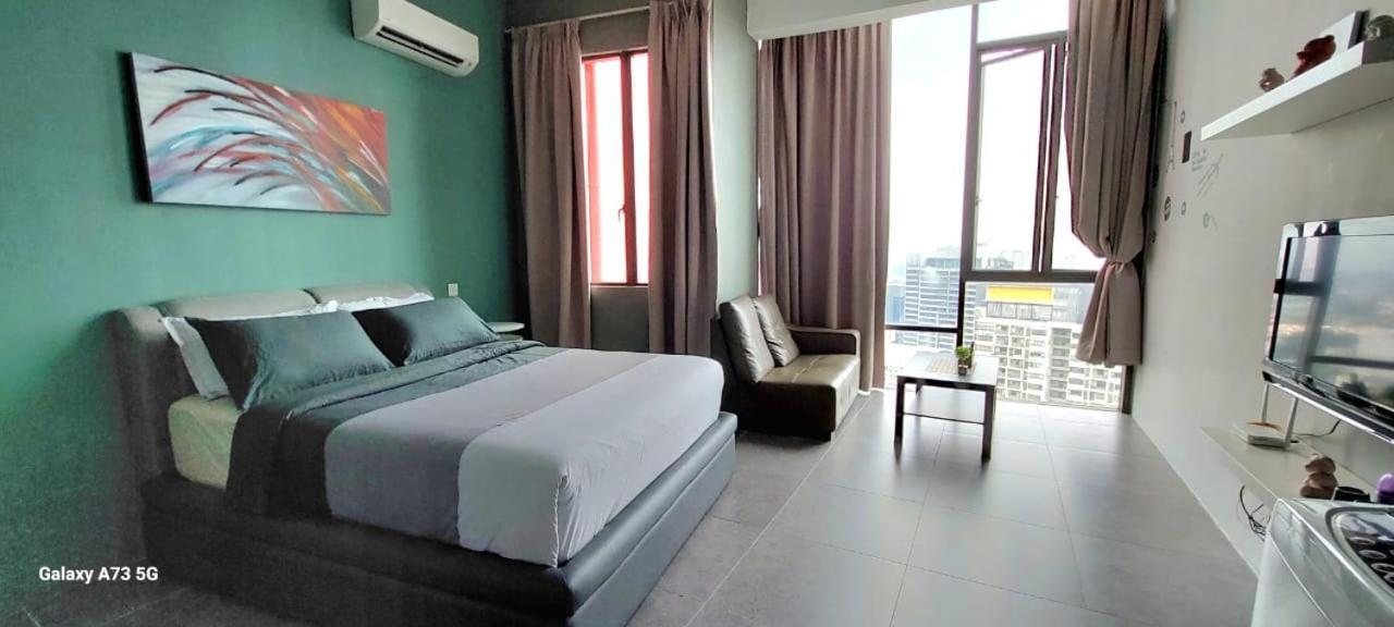 Maya Empire Studio Kampong Bukit Lanjan Ngoại thất bức ảnh